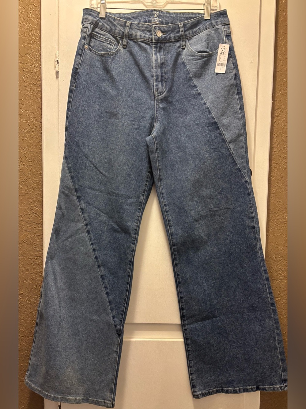 New York & Company Two-Tone Blue Wide-Leg Jeans, 12